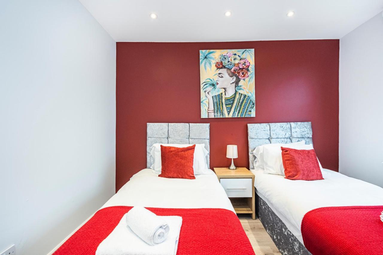 Апартаменты Cozy And Serene Brand-New Flat In Kilburn, Лондон Экстерьер фото